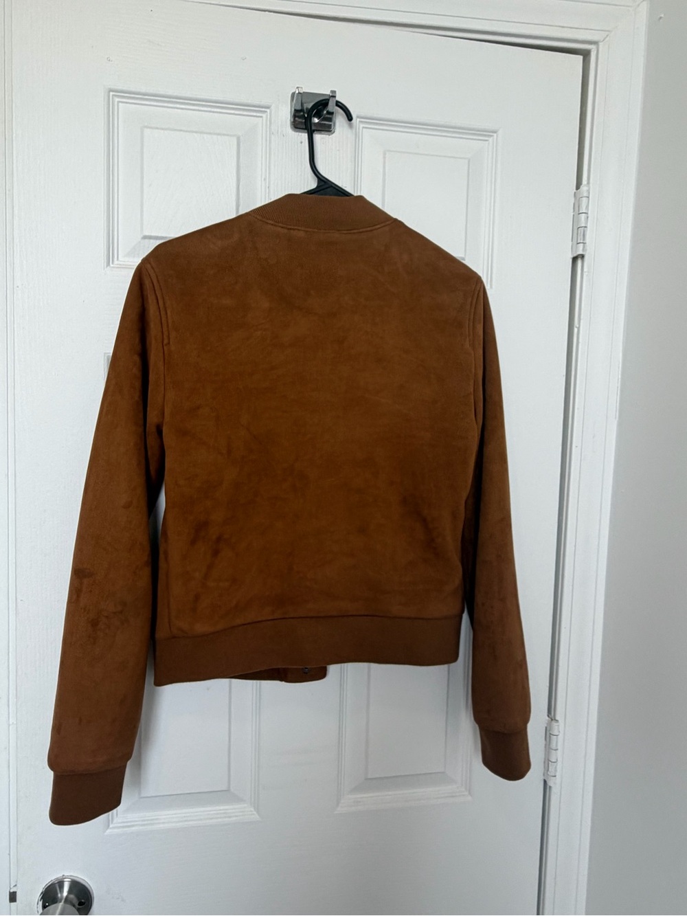 Abercrombie & Fitch Men's Suede Bomber Jacket in Chestnut Brown - Picture 3 of 3